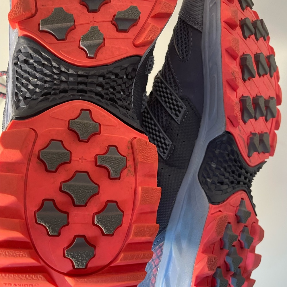 Adidas Kanadia TR5 Shoes 🏃 In Great Shape & Fantastic Color(s)! 🏆 Size 9.5 - Picture 5 of 5